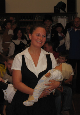 Ein Baby dabei, der Mann dahei: Sandra Sippel